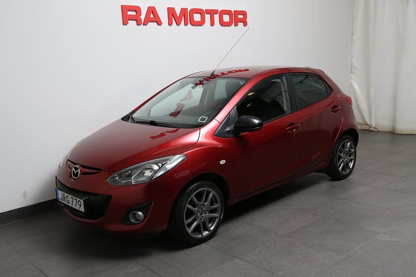 Bild 1 av Mazda 2 1,3 84hk Spirit 5-dörrar P-sensor Motorv Nybesikt