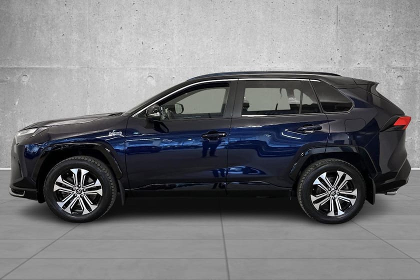 Bilde 2 av Toyota RAV4 Plug-in Hybrid Executive/Bitone/Panorama/Aut./4x4/ny service/1 eier/