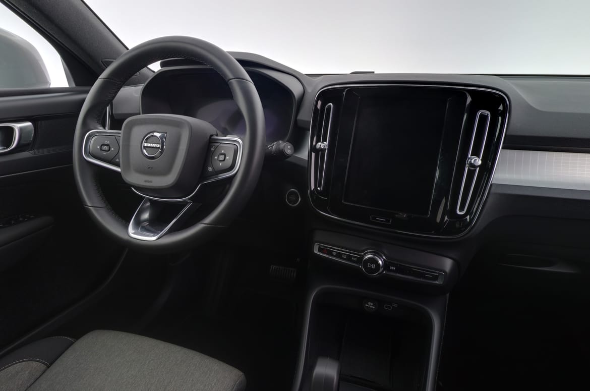 Volvo XC40 2024 - miniatyr 8