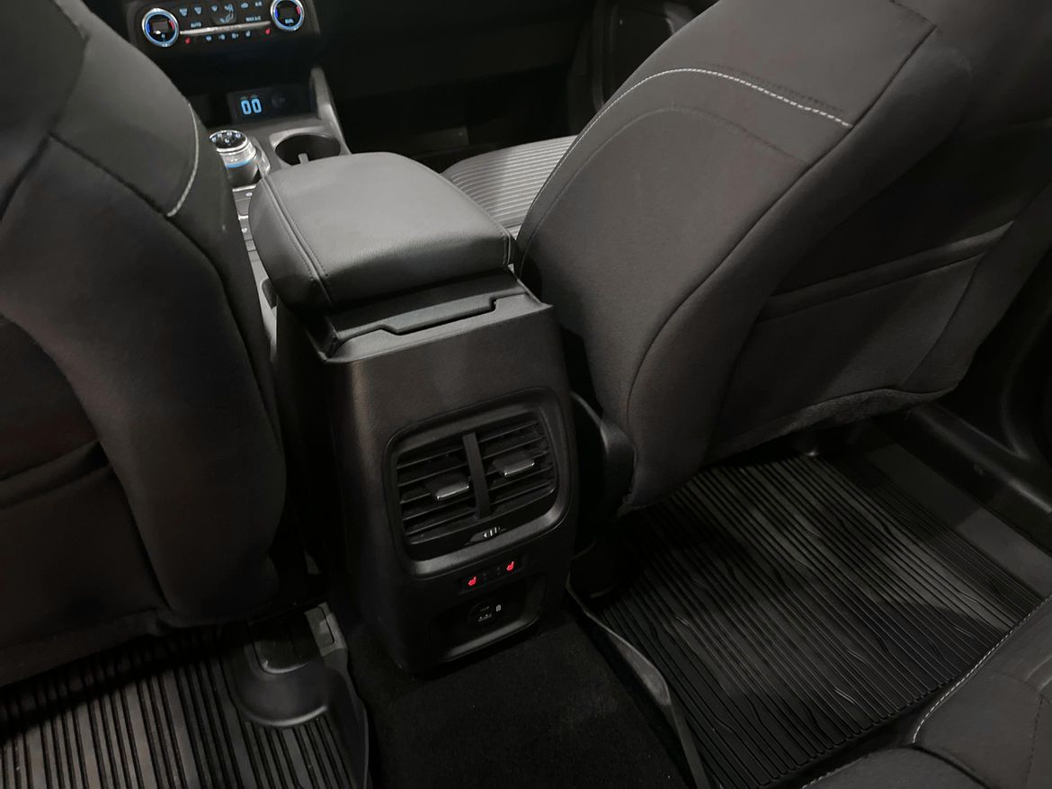 Ford Kuga 2022 - miniatyr 10