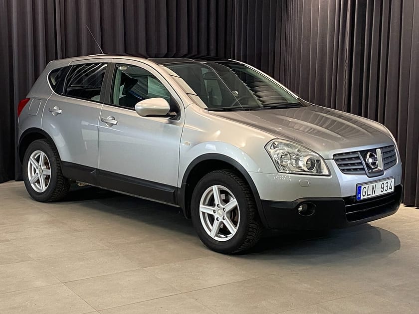 Bild 1 av Nissan Qashqai 2.0 4x4 Tekna Glastak skinn