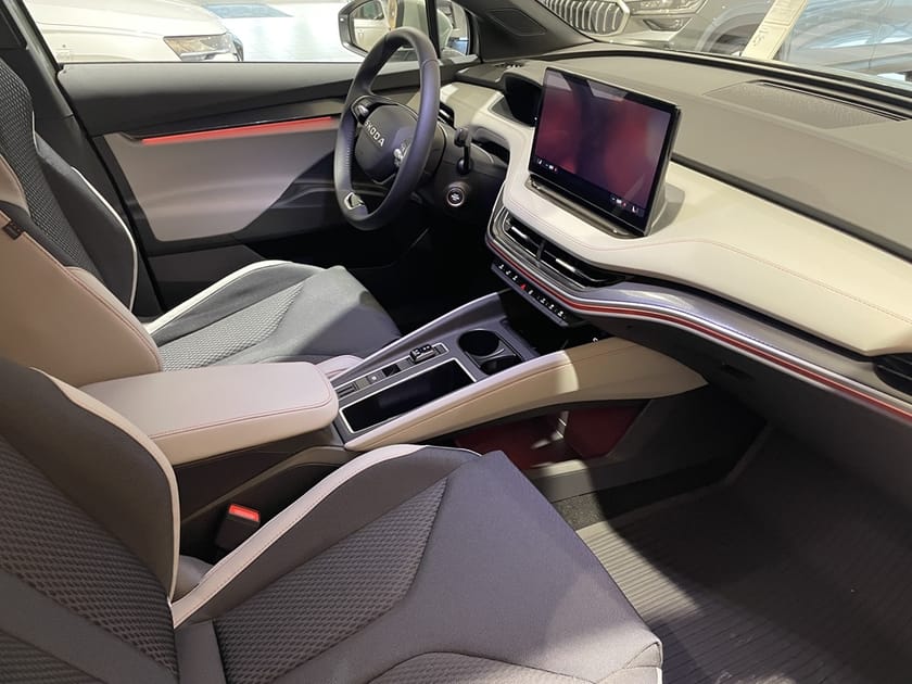 Bild 4 av Škoda Elroq 85 82 KWH 286 HK 1 VXL