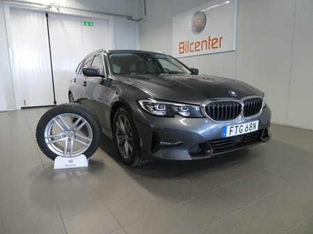 BMW 330e Touring