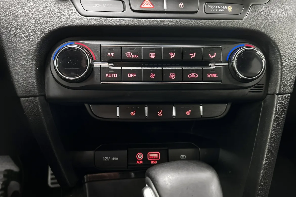 picture of a car