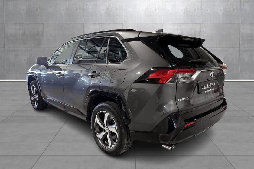Bilde 3 av Toyota RAV4 Plug-in Hybrid Active Tech JBL&Panorama / AWD / Velholdt