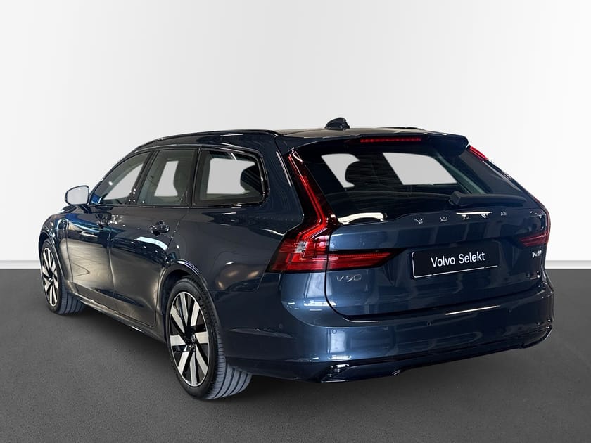Bild 2 av Volvo V90 T6 Plus Dark Nordic Edition