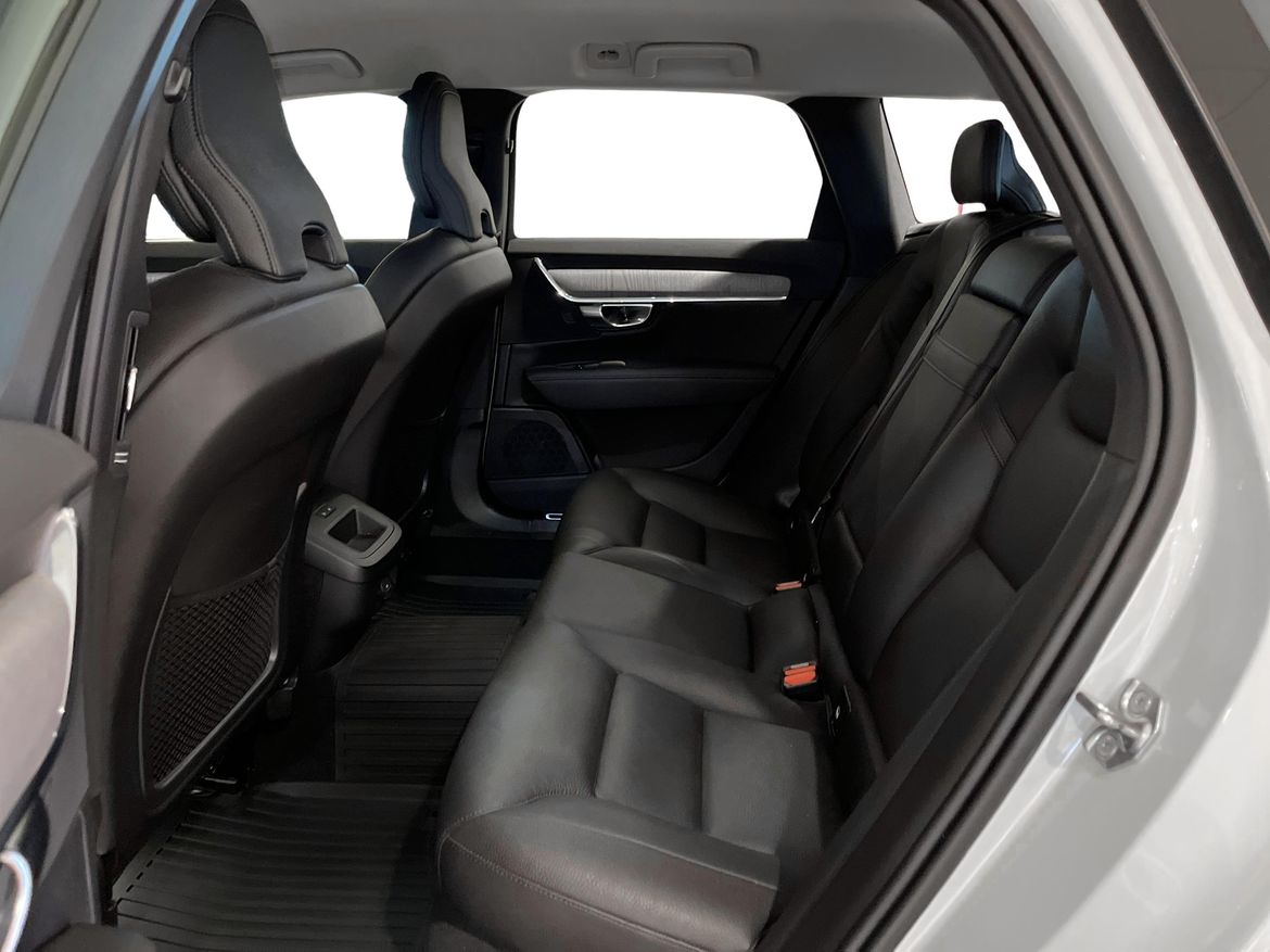 Volvo V90 2021 - miniatyr 7