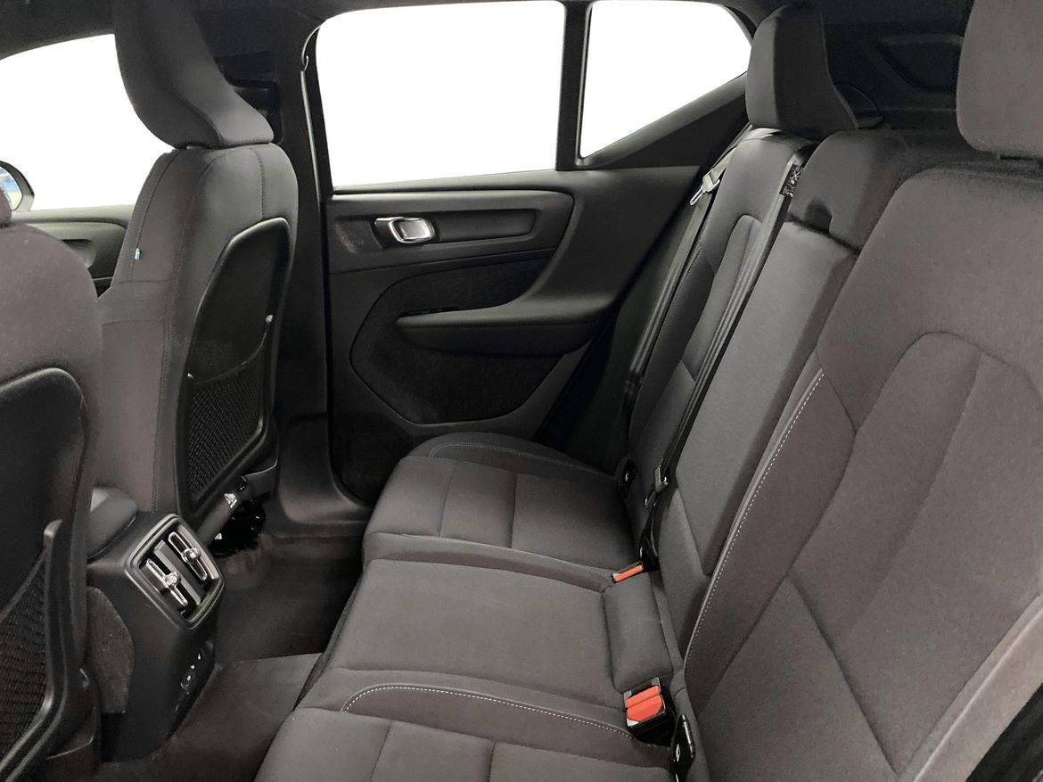 Volvo XC40 2023 - miniatyr 7