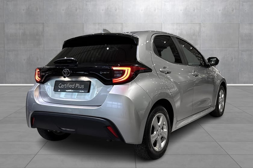 Bilde 5 av Toyota Yaris Hybrid 115 1,5l Active Tech, 6,40% med 10% EK
