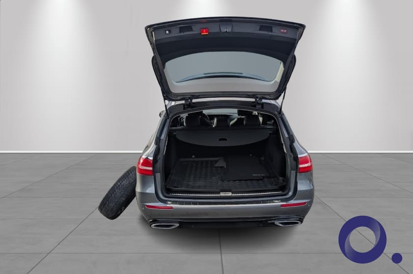 Bilde 4 av Mercedes-Benz E 220 T d 4MATIC 220D / Godt utstyrt!