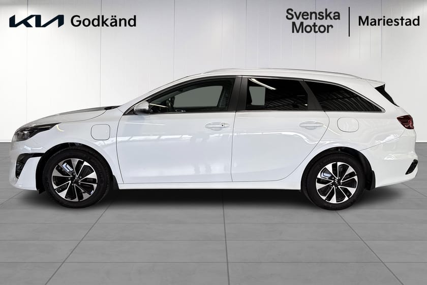 Bild 3 av Kia Ceed Sportswagon Plug-in Hybrid SW PHEV Action / Adaptiv farthållare / Backkamera / GPS
