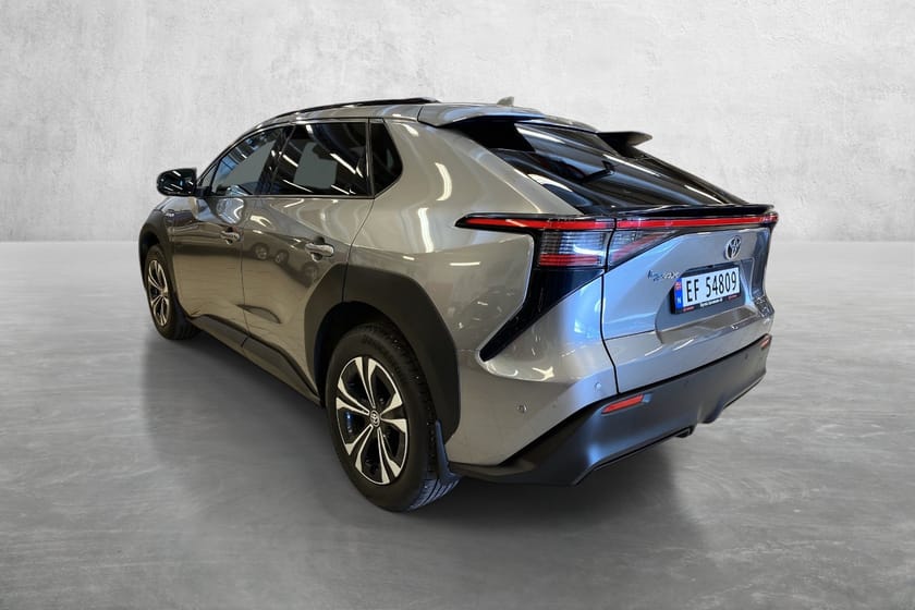 Bilde 3 av Toyota bZ4X AWD Executive