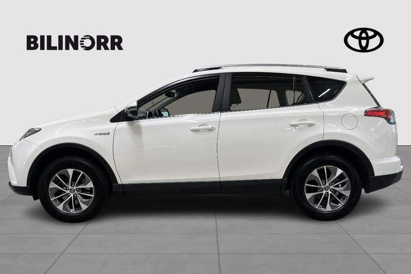 Bild 4 av Toyota RAV4 Hybrid 2,5 HSD AWD ACTIVE, Vhjul, Mvärme, Drag