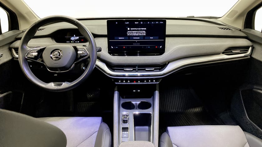 Bild 4 av Škoda Enyaq iV 60 180hk Drag - Navi