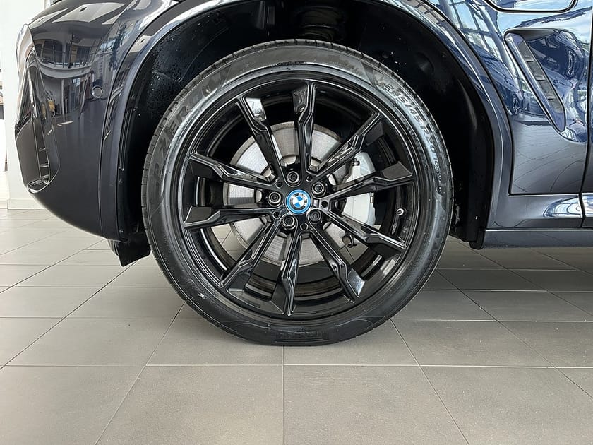 Bild 4 av BMW X3 xDrive30e M Sport HiFi Rattvärme Drag Park Assist
