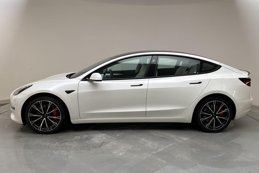 Bild 2 av Tesla Model 3 Performance 
