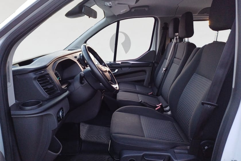 Bild 3 av Ford Transit Custom 320 Kombi Tourneo 2.0 TDCi 130 6800MIL MOMS 9SITS NYBES