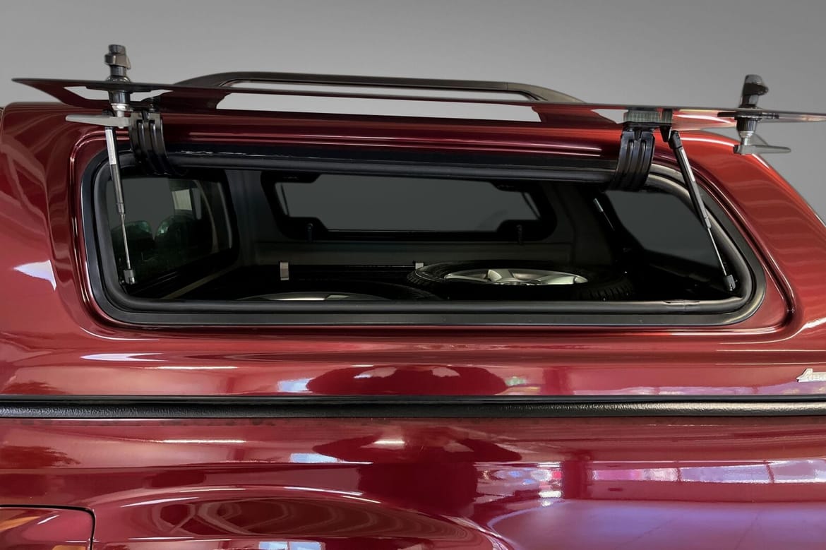 Isuzu D-Max Single Cab 2.5 4WD Automatic, 163hp, 2013