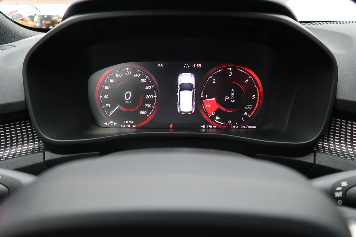 Volvo XC40 2018 - miniatyr 9