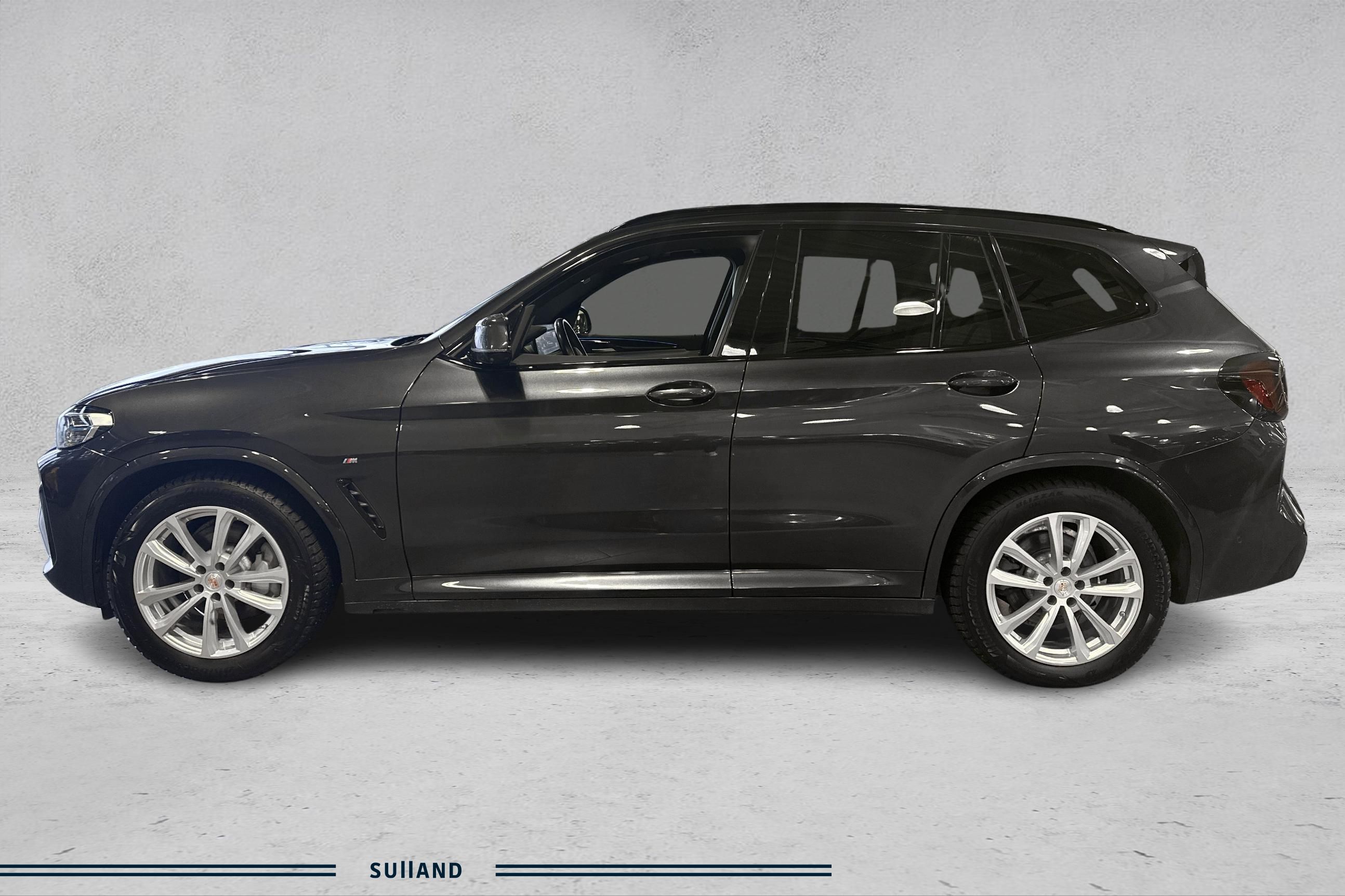 Thumnail bilde 1 av BMW iX3