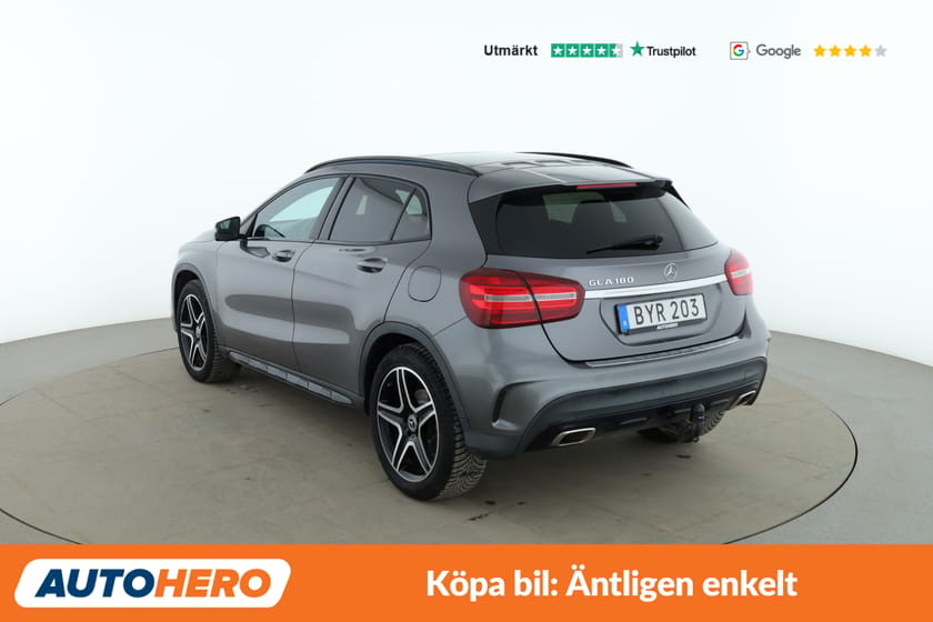Bild 3 av Mercedes-Benz GLA 180 AMG Line / Panorama, CarPlay, Dragkrok