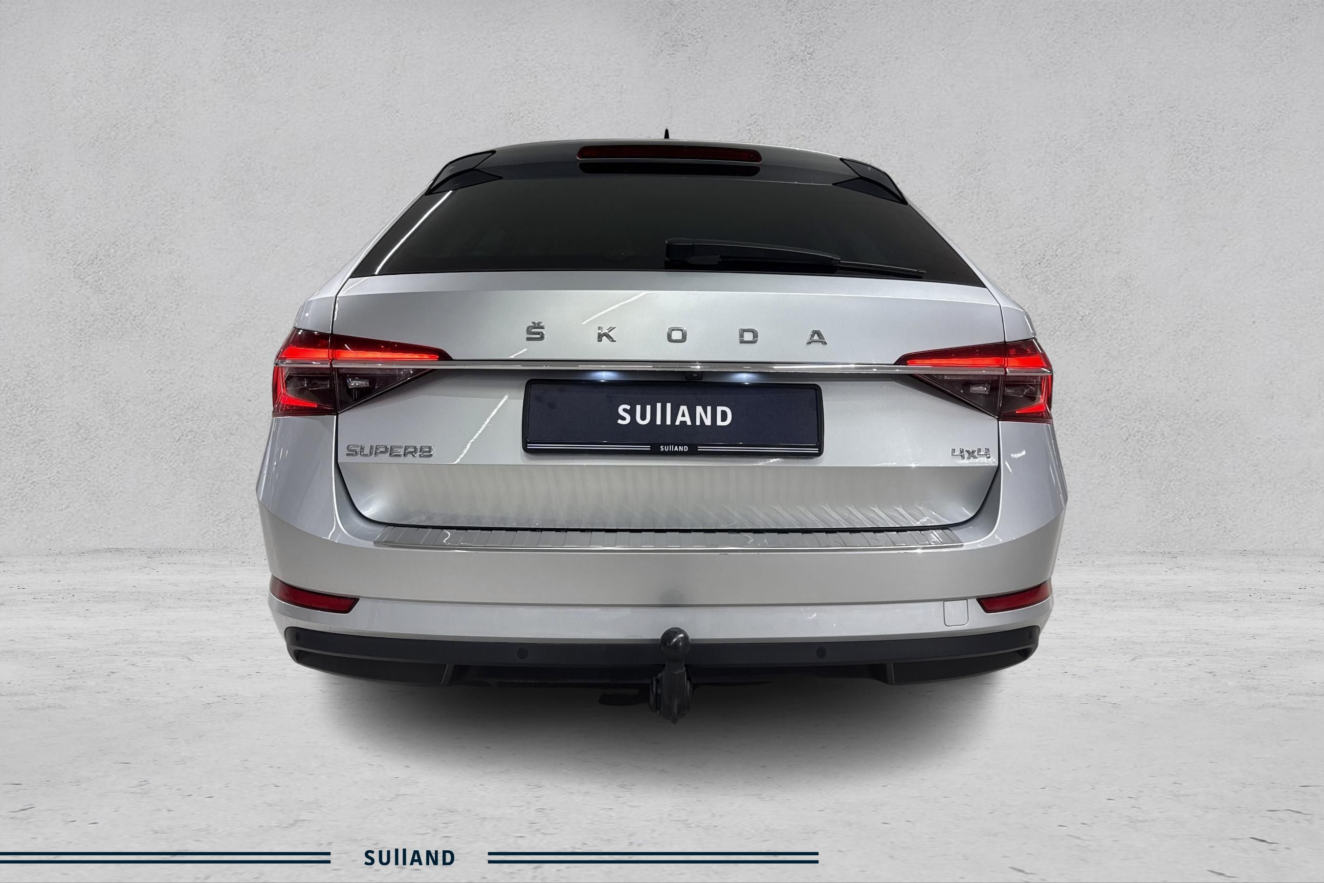 Thumnail bilde 3 av Škoda Superb Stasjonsvogn