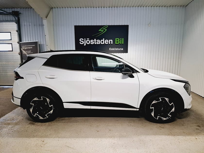 Bild 5 av Kia Sportage PHEV GT-Line Panorama Skinn Drag H&K 360° Navi