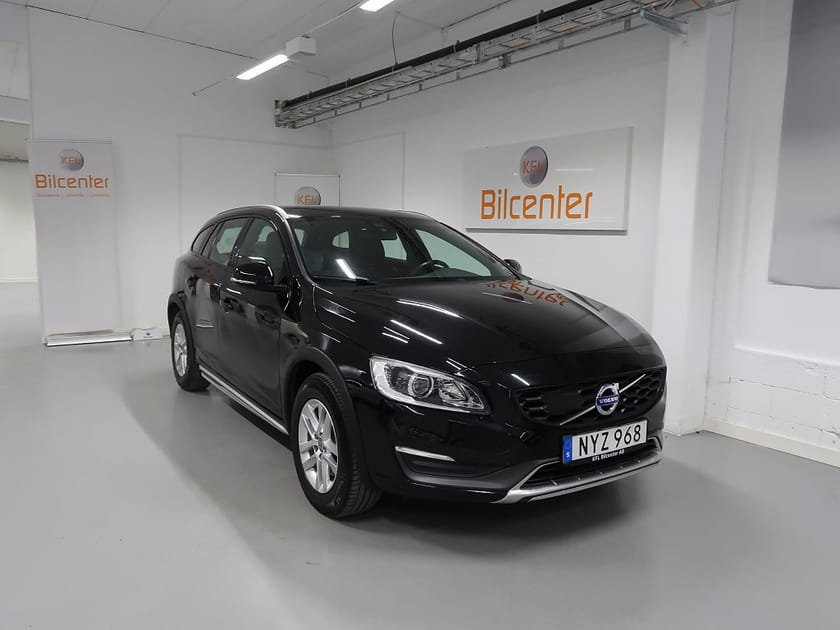 Bild 3 av Volvo V60 Cross Country D4 V-Däck ingår Aut-Värmare-Farthållare-Bluetooth-Parks