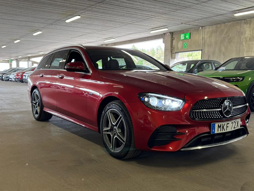 Bild 5 av Mercedes-Benz E 300 T de 4MATIC 