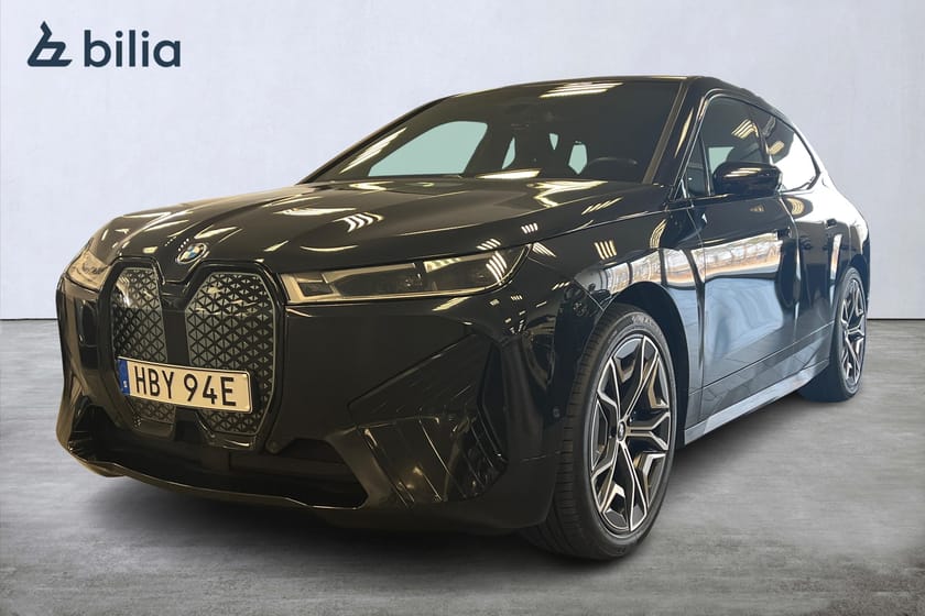 Bild 1 av BMW iX xDrive40 Sport/ VECKANS DEAL / Innovation / Comfort / Luftfjädring