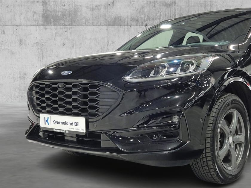 Bilde 2 av Ford Kuga Plug-In Hybrid 2,5l 225hk ST-Line ACC/Kamera ++