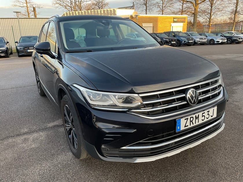 Bild 1 av Volkswagen Tiguan eHybrid Plug in 245HK Elegance