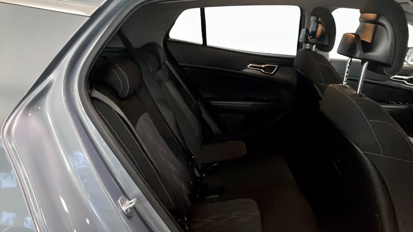 Bild 5 av Kia Sportage PHEV ACTION 4WD DRAG KAMERA NAVI
