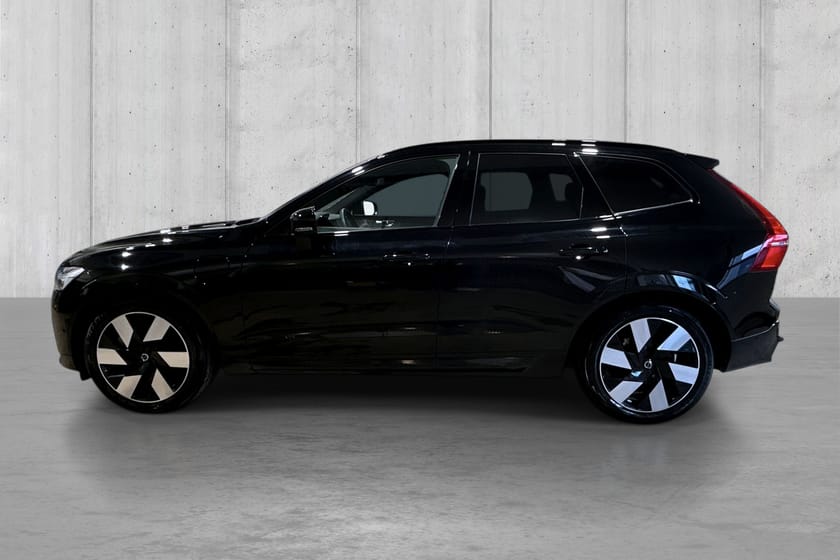 Bilde 2 av Volvo XC60 T6 350HK/AWD/EL.KROK/PANO/P.VARM/SKINN/R.KAM/SOLTAK++