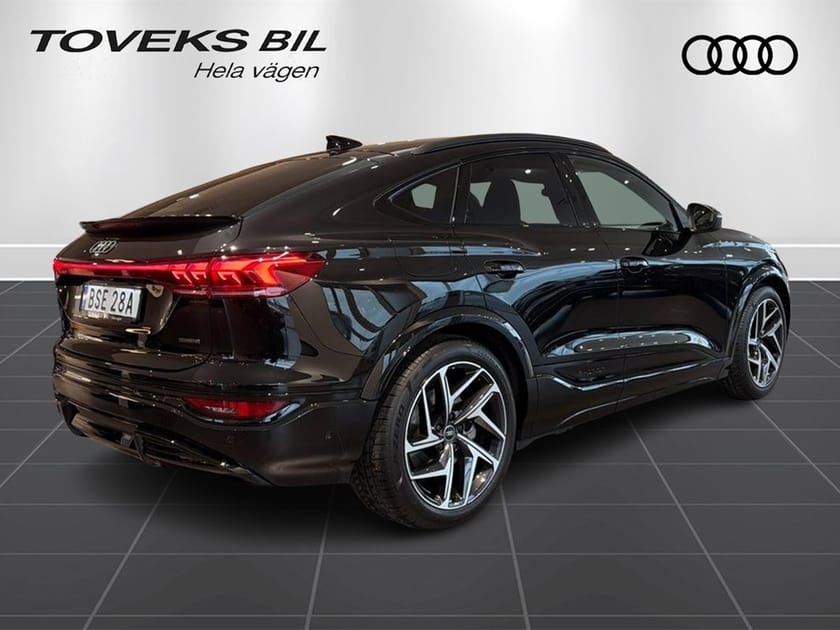 Bild 3 av Audi Q6 Sportback e-tron quattro LUFTFJÄDRING