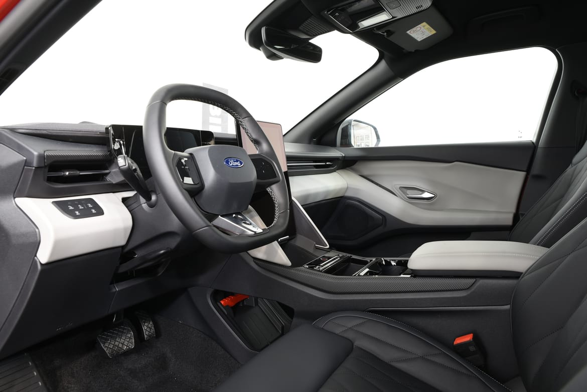 Ford Capri EV 2025 - miniatyr 9