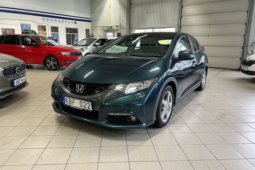 Bild 1 av Honda Civic 1.6 i-DTEC Sport / SUPERDEAL 3.95% / B-KAMERA / DRAG