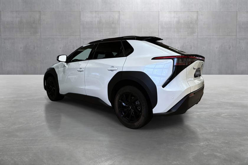 Bilde 3 av Toyota bZ4X Elektrisk 218 hk Automatgir AWD Executive