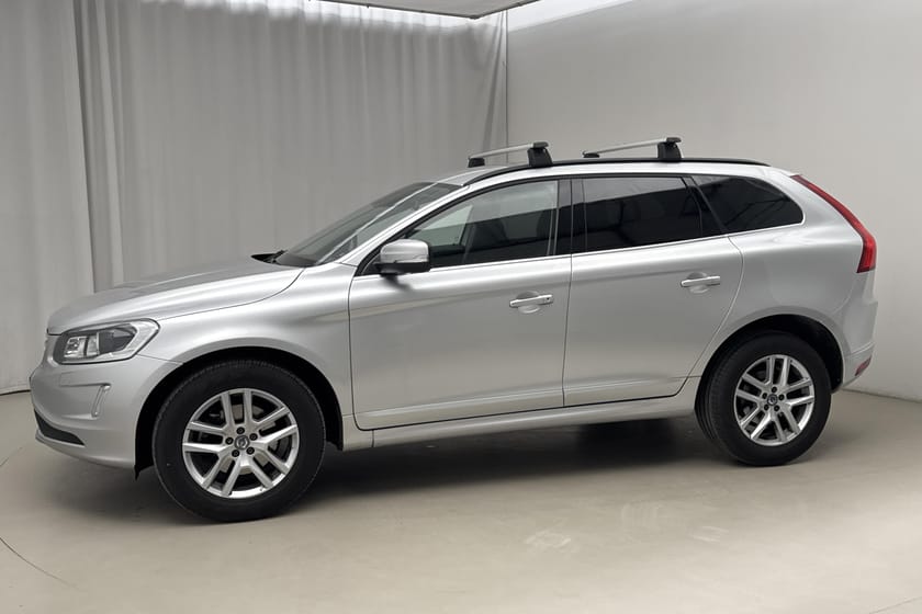 Bild 2 av Volvo XC60 D3 2WD (150hk) Classic Momentum Värmare