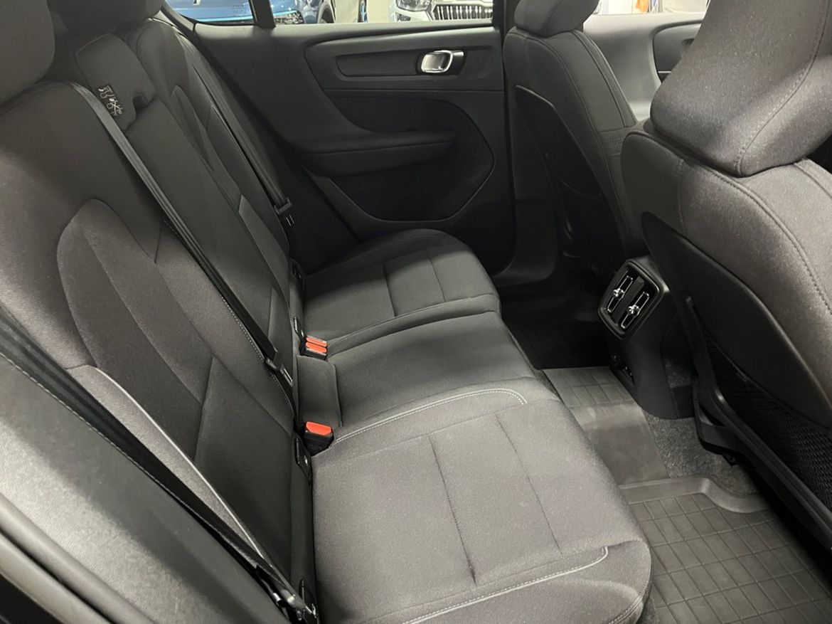 Volvo C40 2023 - miniatyr 10