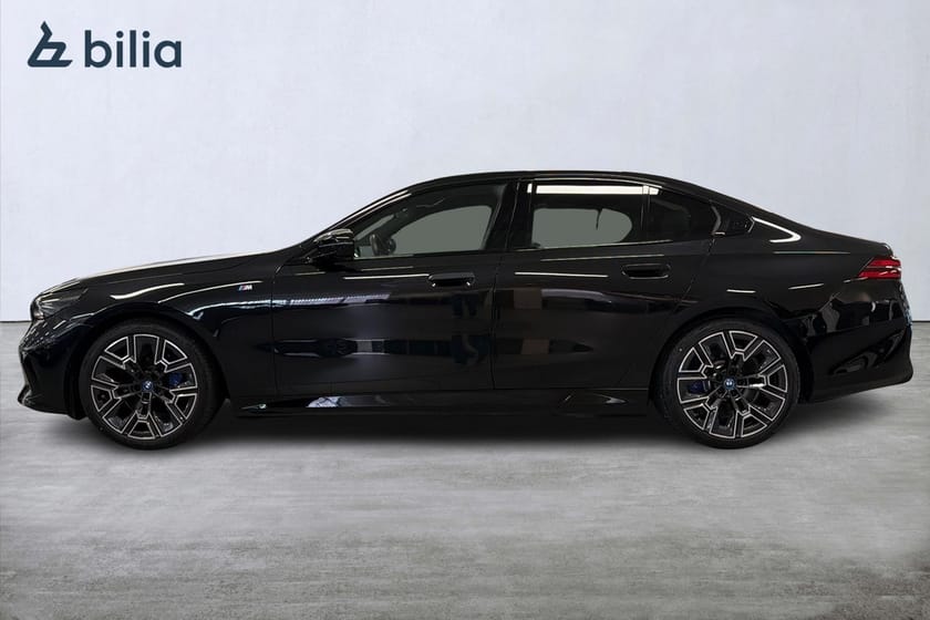 Bild 3 av BMW i5 M60 xDrive Sedan M-sport Pro | B&W | Drag | 360