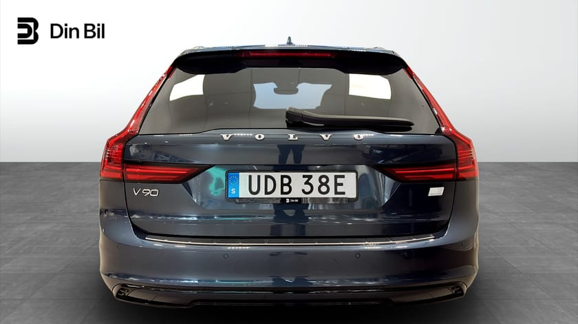 Bild 5 av Volvo V90 Recharge T8 392 AWD Geartronic R-Design Drag