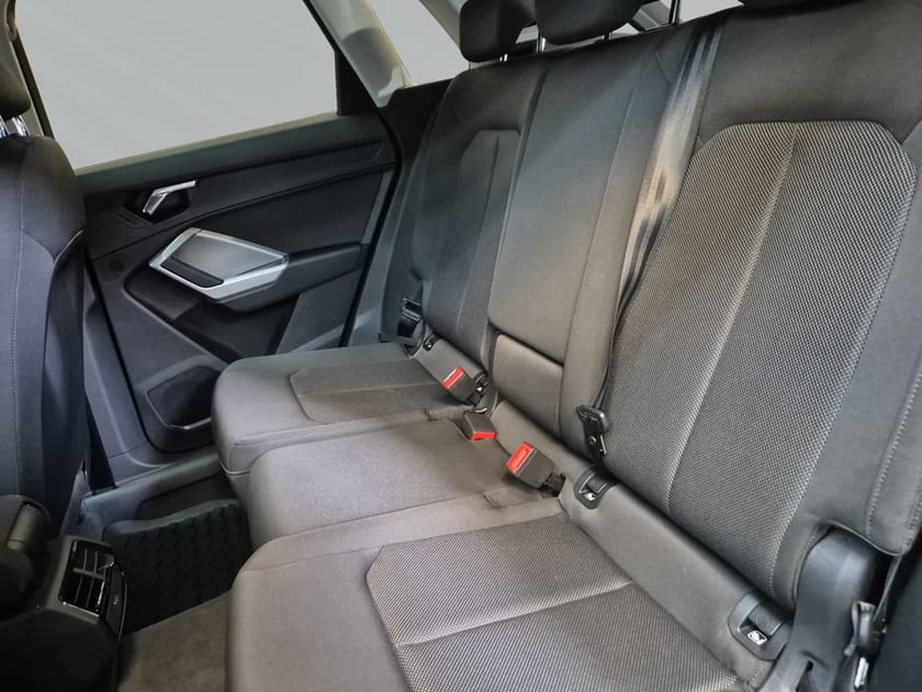 Bild 4 av Audi Q3 35 TFSI 35TFSI 150hk Rattvärme, drag, värmare