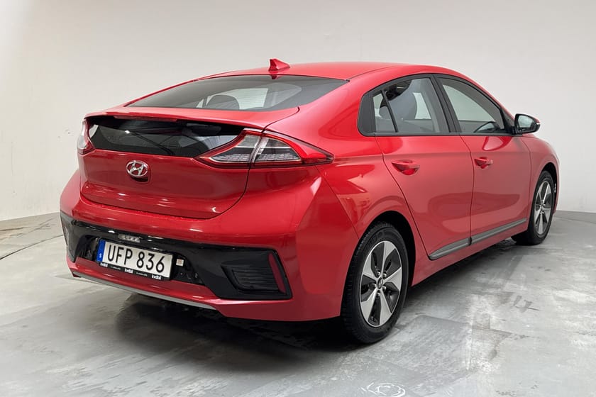Bild 3 av Hyundai Ioniq Electric (120hk) Comfort Eco GPS Backkamera