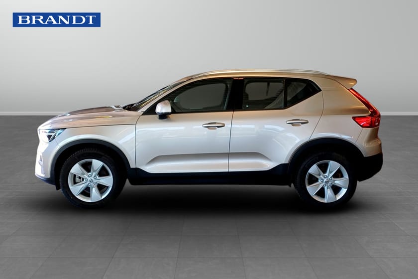 Bild 3 av Volvo XC40 B4 FWD Bensin Core