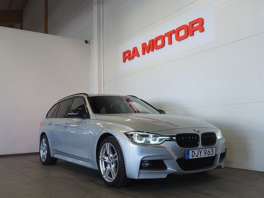 Bild 3 av BMW 320i xDrive Touring 320 184hk M Sport |Navi|Kamera|Drag|