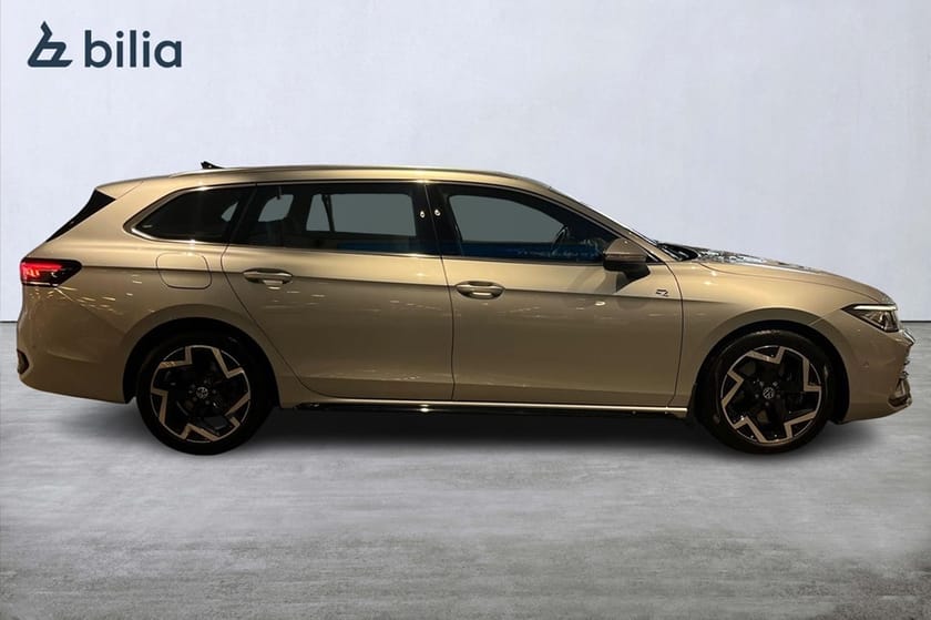 Bild 4 av Volkswagen Passat Sportscombi 2.0 TDI 4M R-Line Värm Drag 193HK