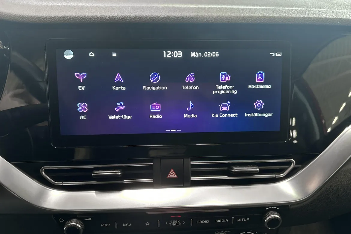 picture of a car
