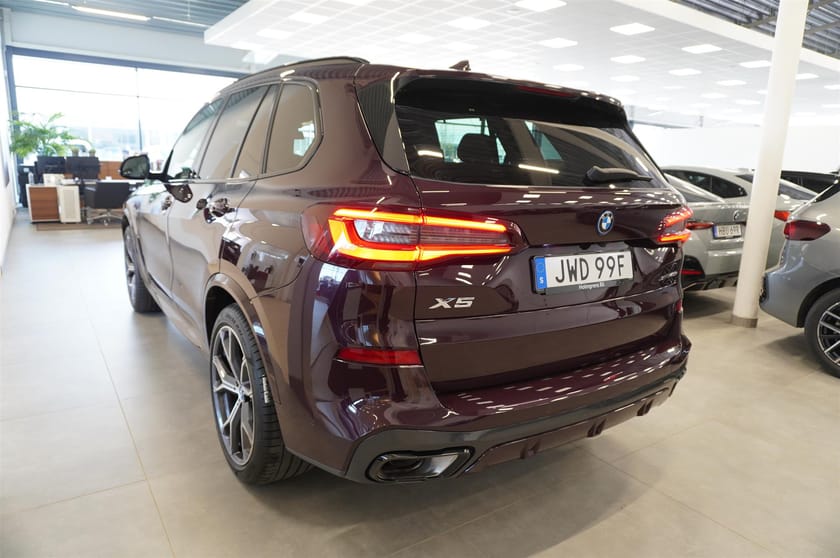 Bild 4 av BMW X5 xDrive45e iPerformance M-Sport Individual Komfortstol Innov Edt hk DAP
