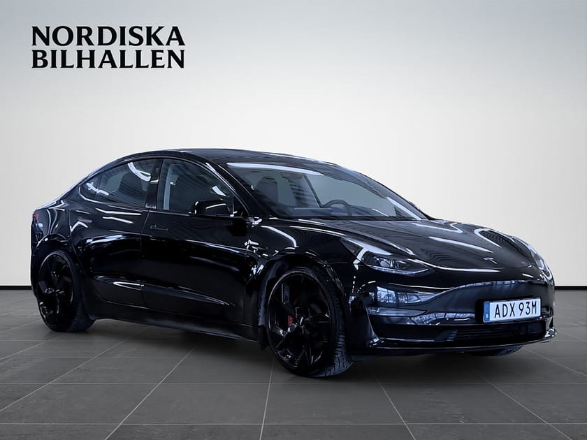Bild 1 av Tesla Model 3 Performance Panoramatak Backkamera GPS
